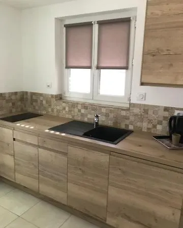 Apartamento Occitemps Saint Julien Les Rosiers
